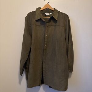 Joan Rivers soft jacket button down with pockets